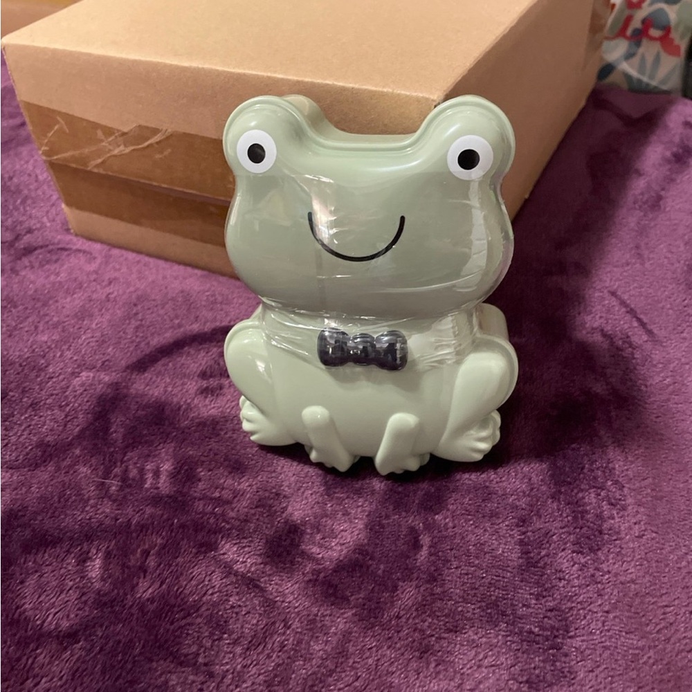 Classic Frog Bath Soap Dish